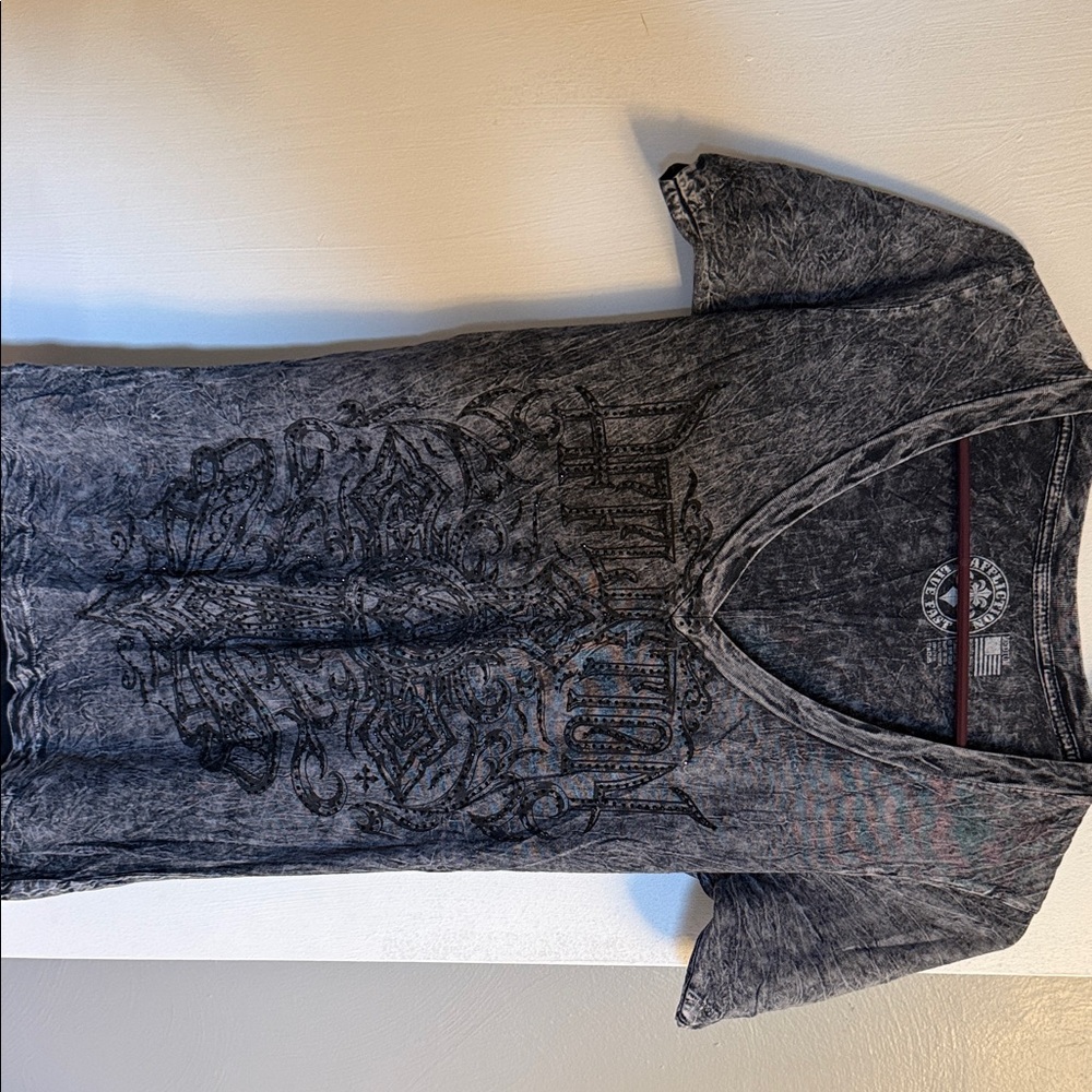 Affliction Distressed Graphic V-Neck Tee in Charcoal Gray